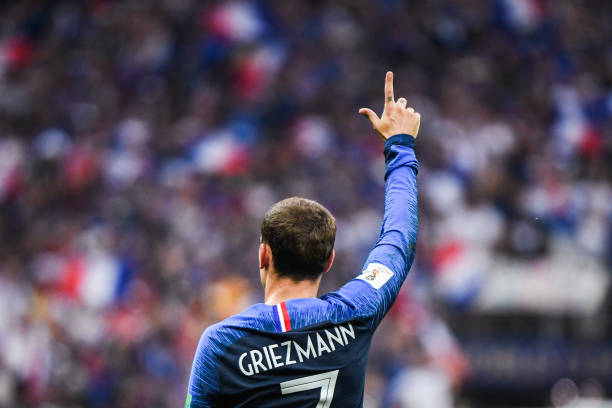 胜利晋级女 胜利晋级女