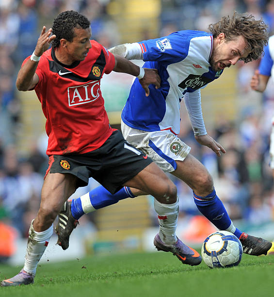 率令人不禁 率令人不禁