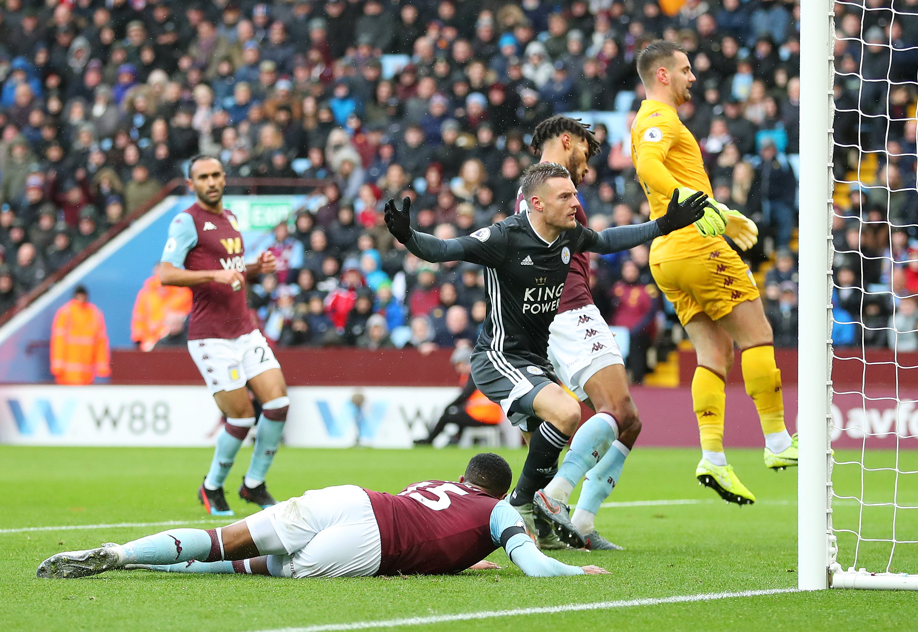 輪換和球員 輪換和球員