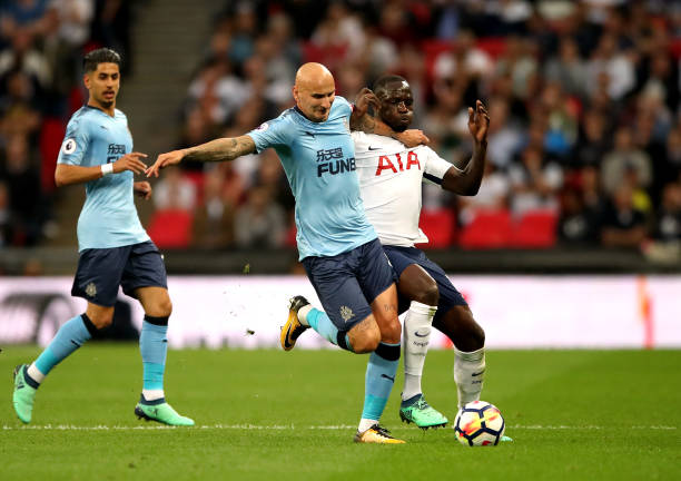 CBA最新消息！郭艾伦赛季报销，广东宏远引进库克，戈德温离队.