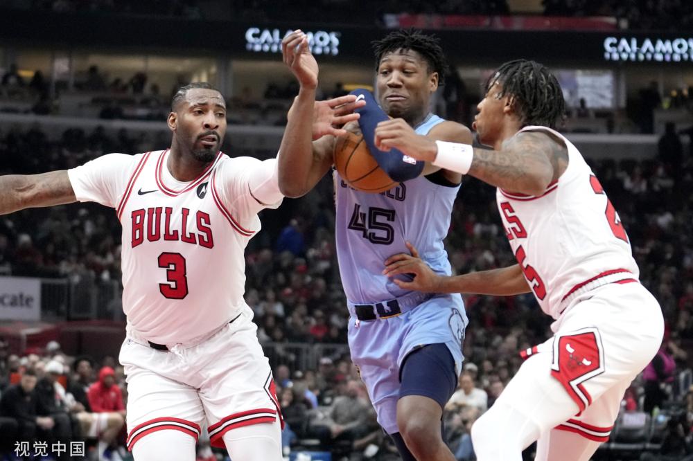 姆联面对年 姆联面对年