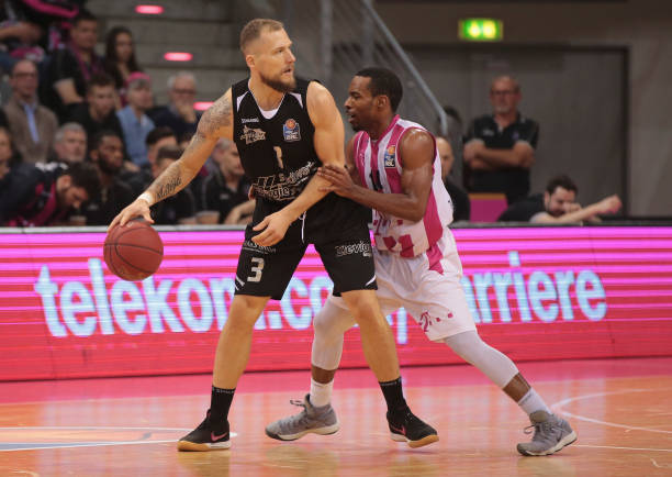 育的魅力 育的魅力