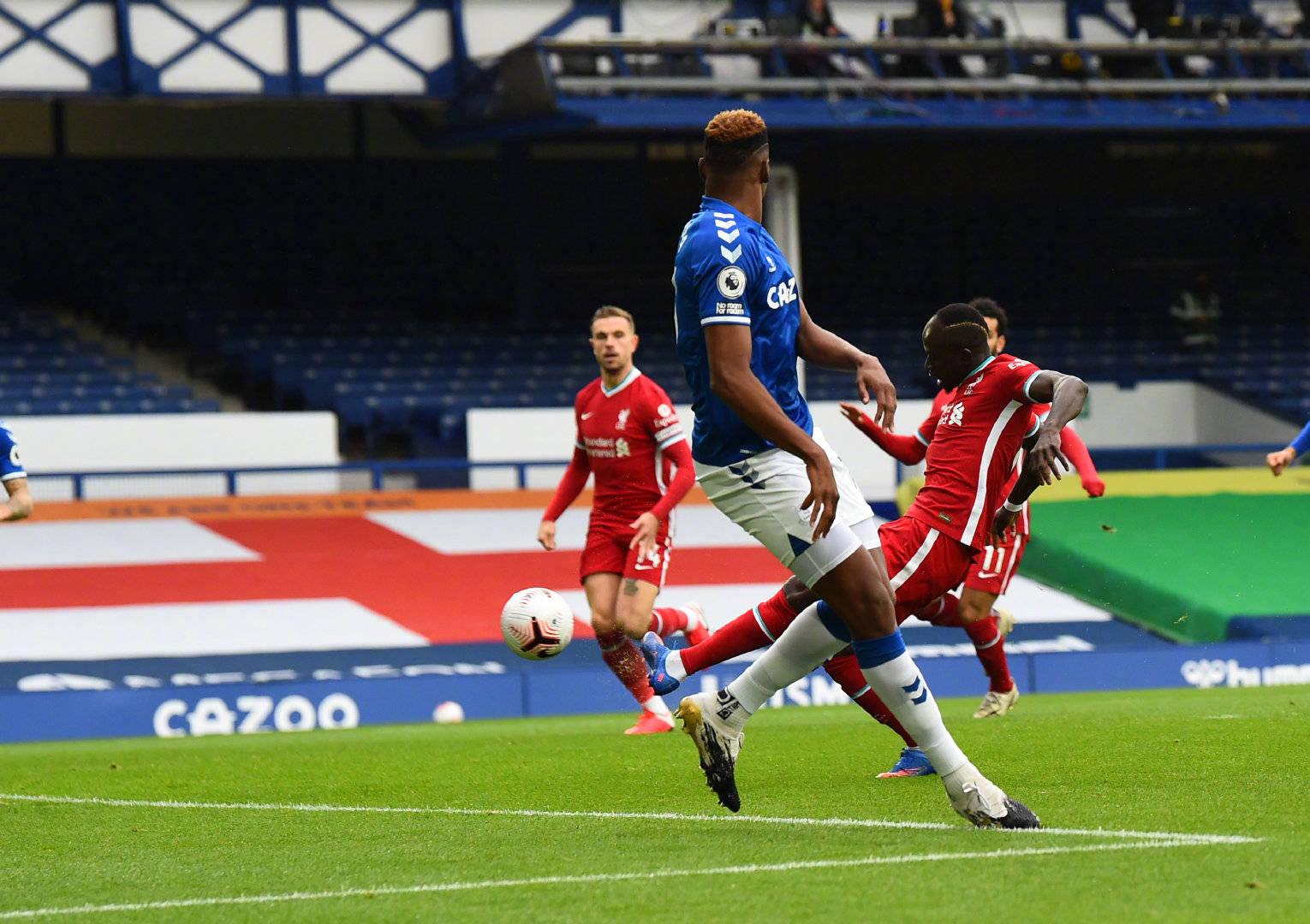 利兹联的防 利兹联的防